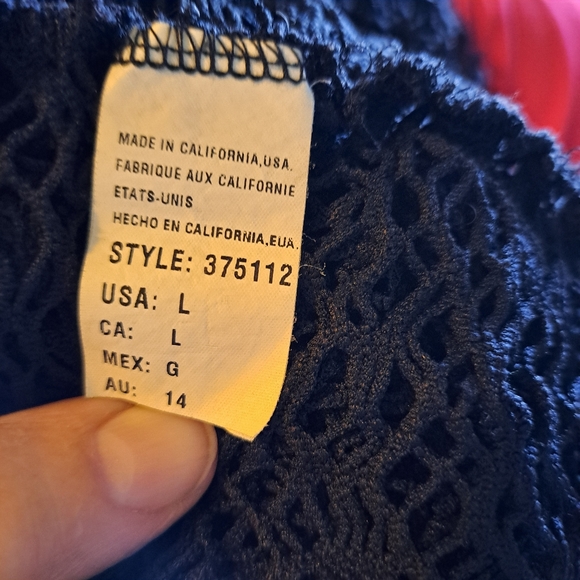 Guess USA Open Weave Top Cover Up - Picture 10 of 10